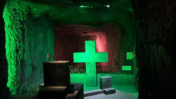 SALT CATHEDRALOF ZIPAQUIRA + WALKING TOUR - Image 4